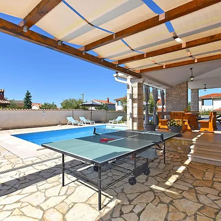 Villa With Pool In Vodnjan-vodnjan Vodnjan