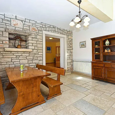 Villa With Pool In Vodnjan-vodnjan Vodnjan