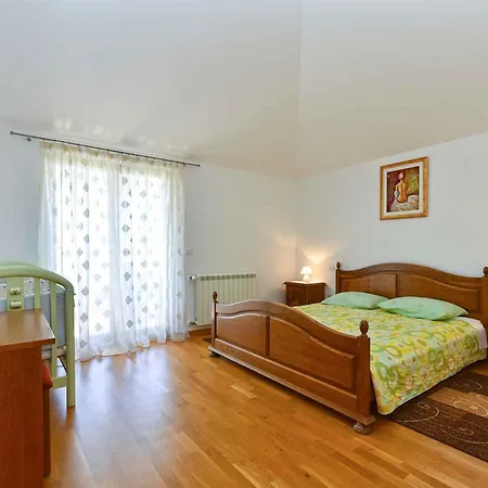 Villa With Pool In Vodnjan-vodnjan *